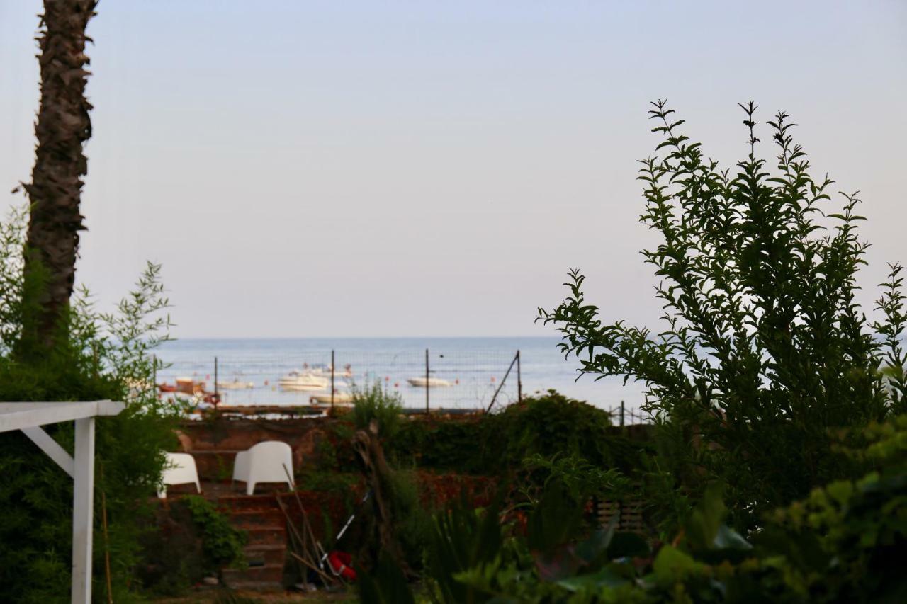 Villa Acquabianca Aci Castello Exterior foto